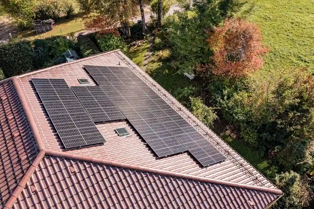 Acquistare pannelli fotovoltaici: La Sostenibilità che Ispira il Vicinato